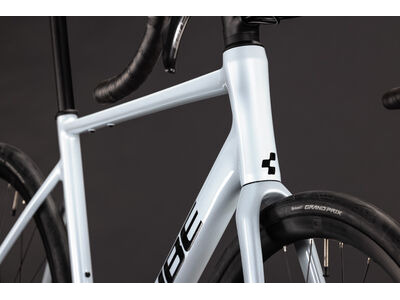 Cube Bikes Attain Race click to zoom image