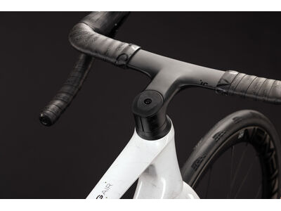 Cube Bikes Litening Air C:68x Pro click to zoom image