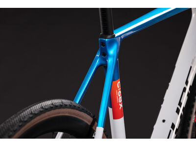 Cube Bikes Cross Race C:68x Te click to zoom image