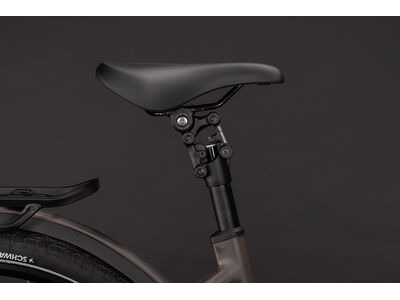 Cube Bikes Kathmandu Hybrid One 800 click to zoom image
