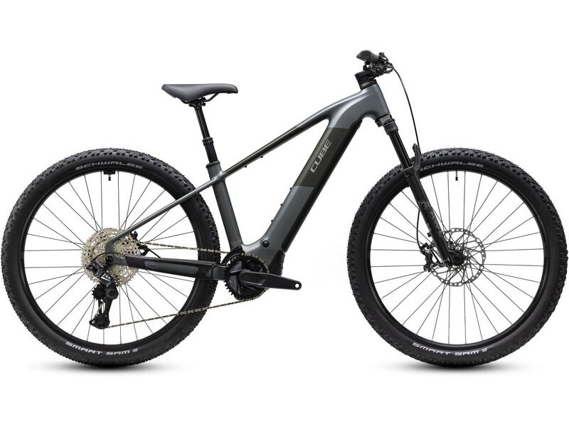 Cube Bikes Reaction Hybrid Race 800 Slabgrey/chrome click to zoom image