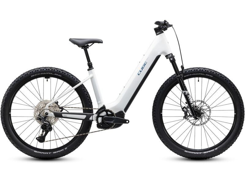 Cube Bikes Reaction Hybrid Race 800 Snow/black click to zoom image