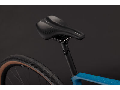 Cube Bikes Nuroad Hybrid C:62 Exc 400x click to zoom image