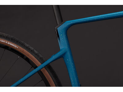 Cube Bikes Nuroad Hybrid C:62 Exc 400x click to zoom image