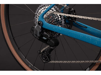 Cube Bikes Nuroad Hybrid C:62 Exc 400x click to zoom image
