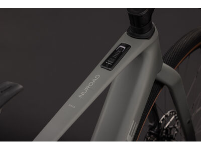 Cube Bikes Nuroad Hybrid C:62 Race 400x click to zoom image